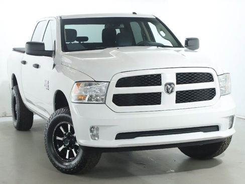 Used 2019 RAM 1500 Express image 2