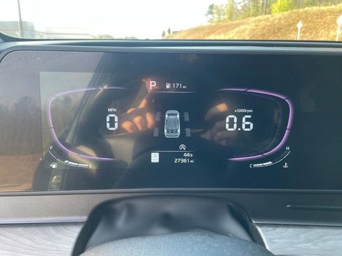 Used 2023 Kia Sportage X-Line w/ X-Line Premium Package image 16