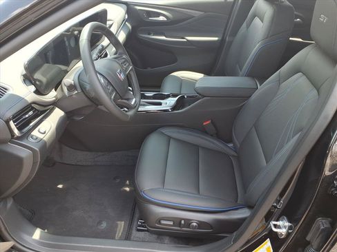 New 2026 Buick Envista Sport Touring w/ Convenience I Package FWD image 9