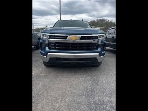 Used 2024 Chevrolet Silverado 1500 LT image 17