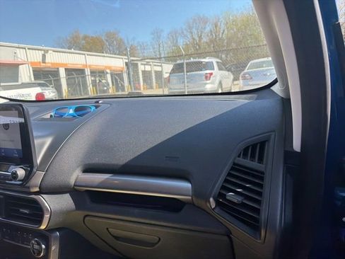 Used 2021 Ford EcoSport SE image 10