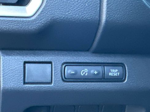 New 2026 Nissan Frontier SV w/ All-Weather Content Package image 19