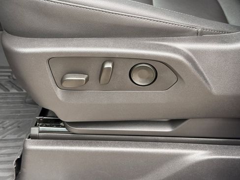 Used 2025 Chevrolet Silverado 1500 LT Trail Boss w/ LT Trail Boss Premium Package image 26