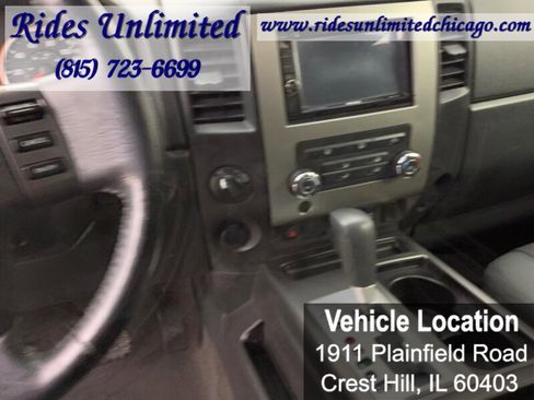 Used 2010 Nissan Titan SE w/ SE Value Truck Pkg image 15