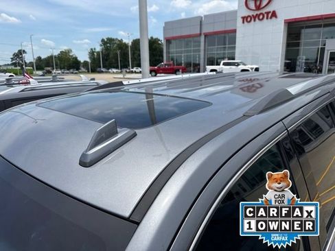 Used 2020 Chevrolet Tahoe Premier AWD/4WD image 3