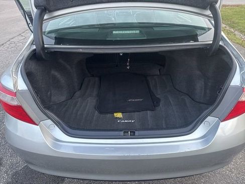 Used 2016 Toyota Camry XLE image 19