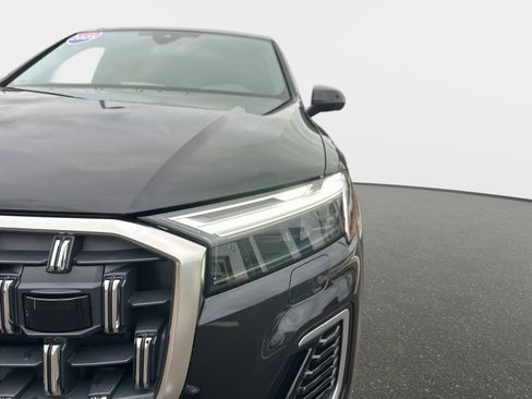 Used 2025 Audi Q7 2.0T Premium image 9