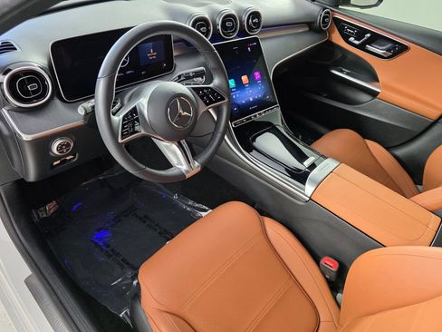 Certified 2025 Mercedes-Benz C 300 Sedan image 9