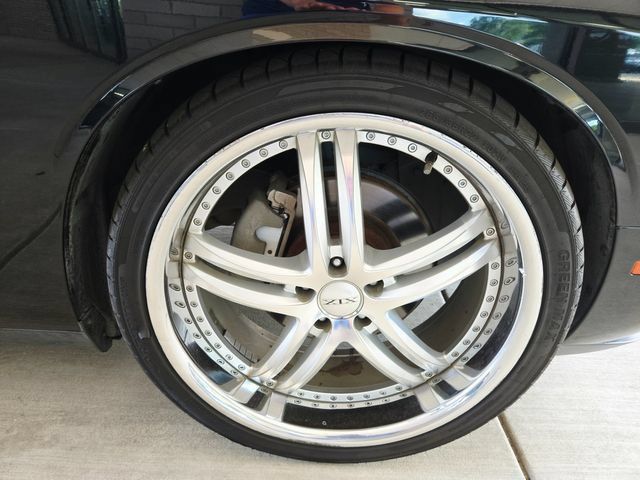 Used 2015 Dodge Challenger R/T Plus RWD image 33