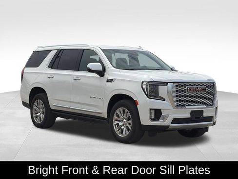 Used 2023 GMC Yukon Denali AWD/4WD image 11