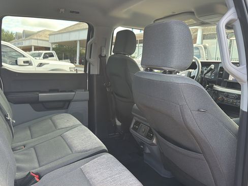 Used 2025 Ford F250 XLT w/ FX4 Off-Road Package AWD/4WD image 13