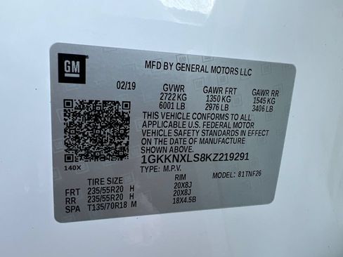 Used 2019 GMC Acadia Denali w/ Technology Package AWD/4WD image 37