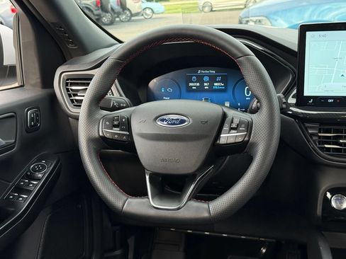 Used 2025 Ford Escape ST-Line Elite w/ Premium Technology Package AWD/4WD image 7