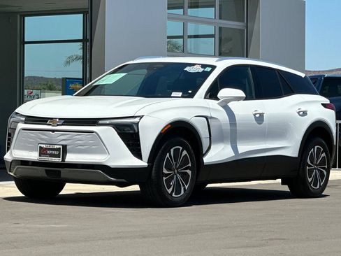 Used 2024 Chevrolet Blazer EV LT AWD/4WD image 8