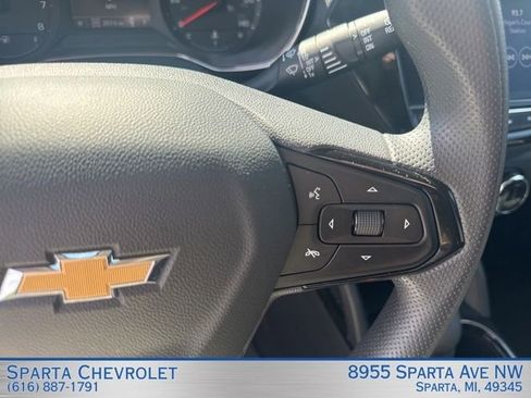 Used 2023 Chevrolet TrailBlazer LT w/ Convenience Package AWD/4WD image 19