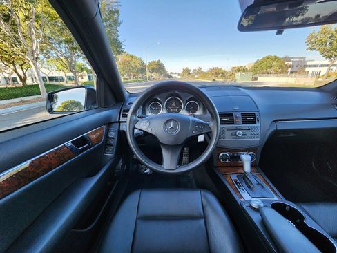 Used 2011 Mercedes-Benz C 300 Sedan image 21