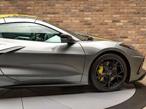 Used 2022 Chevrolet Corvette Stingray Premium Conv image 23