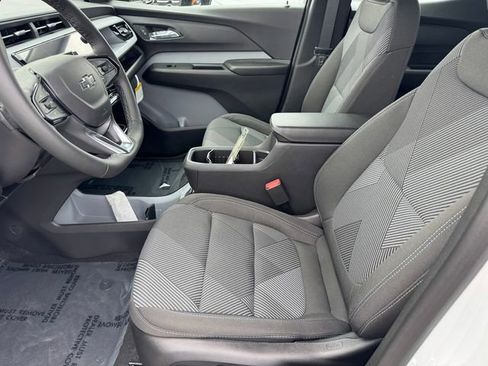 New 2027 Chevrolet Bolt LT w/ Comfort Package FWD image 12