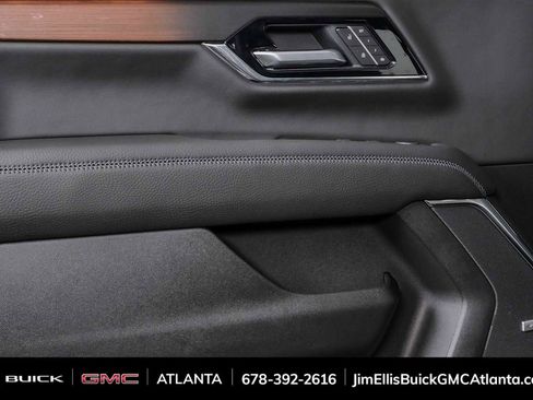 New 2026 GMC Yukon Denali w/ Denali Reserve Package AWD/4WD image 6