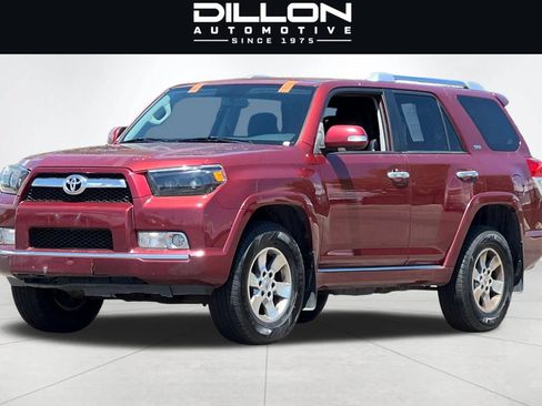 Used 2013 Toyota 4Runner SR5 AWD/4WD image 8