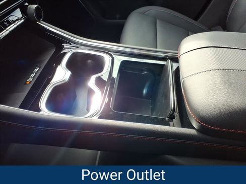 New 2026 Chevrolet Traverse Z71 w/ Enhanced Driving Package image 13