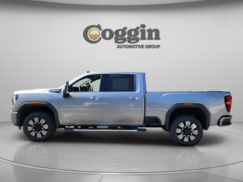 New 2026 GMC Sierra 3500 Denali w/ Technology Package image 3