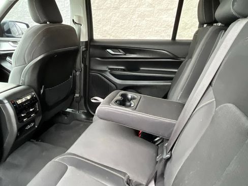 Certified 2024 Jeep Grand Cherokee L Laredo w/ Luxury Tech Group I AWD/4WD image 23