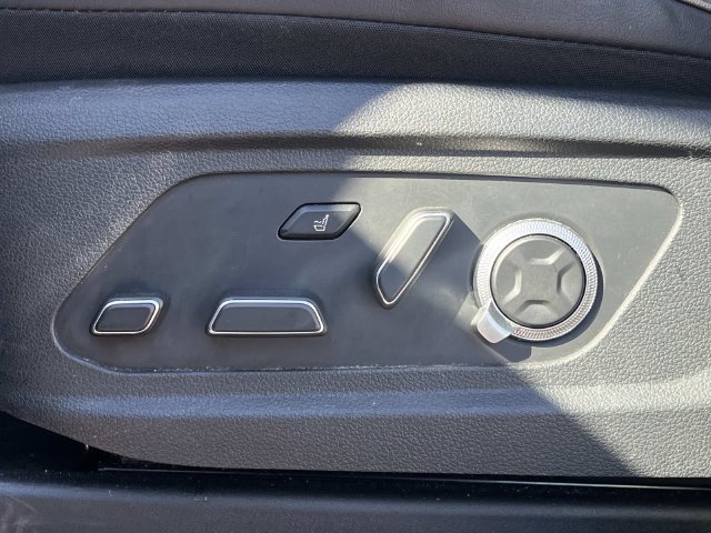Certified 2024 Hyundai Palisade Calligraphy AWD/4WD image 30