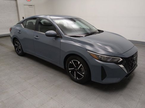 Used 2024 Nissan Sentra SV image 11