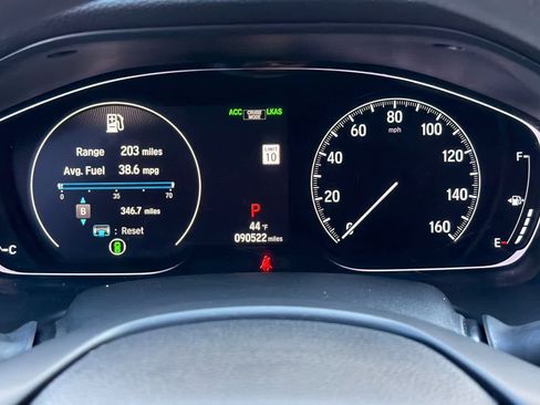 Used 2018 Honda Accord EX image 25