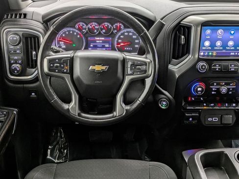 Used 2021 Chevrolet Silverado 1500 LT w/ Bed Protection Package image 5