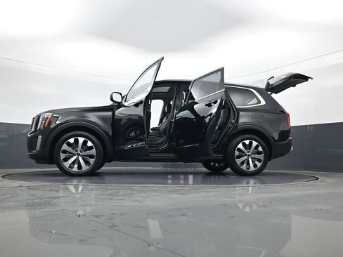 Used 2021 Kia Telluride EX w/ EX Premium Package image 35