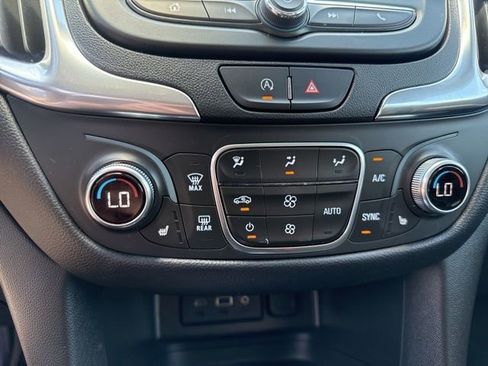 Used 2024 Chevrolet Equinox LT AWD/4WD image 19