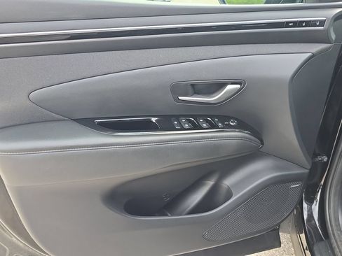 Used 2024 Hyundai Tucson Limited AWD/4WD image 18