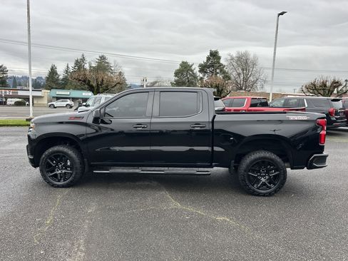 Used 2022 Chevrolet Silverado 1500 LT Trail Boss w/ Safety Package image 2