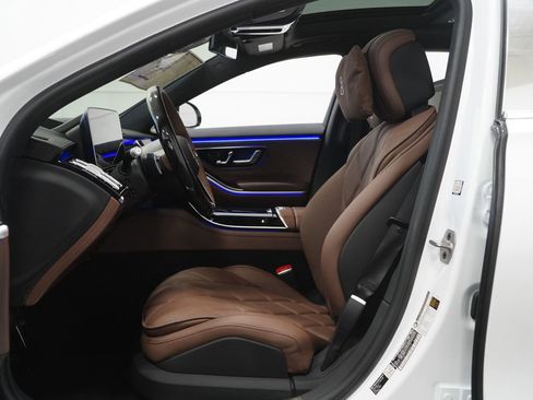 New 2026 Mercedes-Benz Maybach S 580 4MATIC image 2