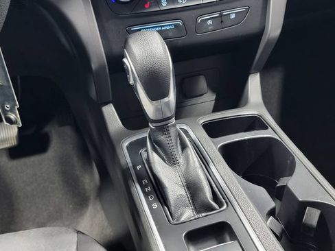 Used 2018 Ford Escape SE w/ SE Sync 3 Package AWD/4WD image 21