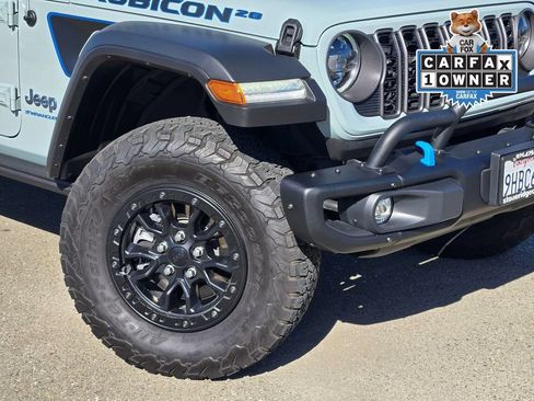 Used 2023 Jeep Wrangler Unlimited Rubicon 4xe AWD/4WD image 9