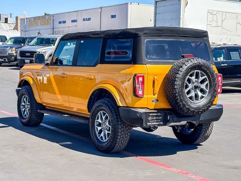 Used 2022 Ford Bronco Outer Banks AWD/4WD image 2