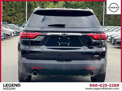 Used 2023 Chevrolet Traverse RS image 6