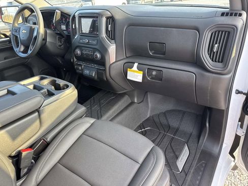 New 2026 Chevrolet Silverado 1500 W/T w/ WT Value Package RWD image 9