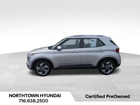 Certified 2026 Hyundai Venue SEL FWD image 3