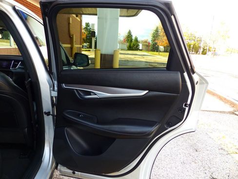 Used 2021 INFINITI QX50 Pure image 44