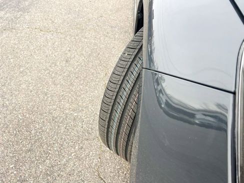 Used 2024 Toyota Corolla LE image 3