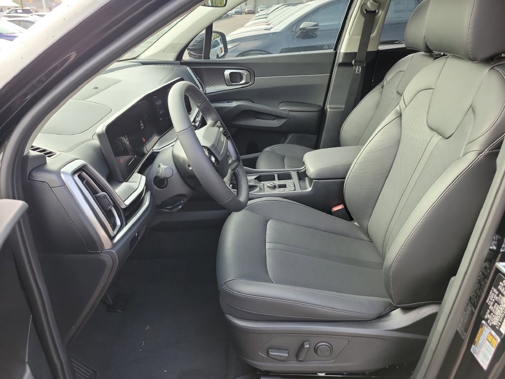 New 2026 Kia Sorento S FWD image 21