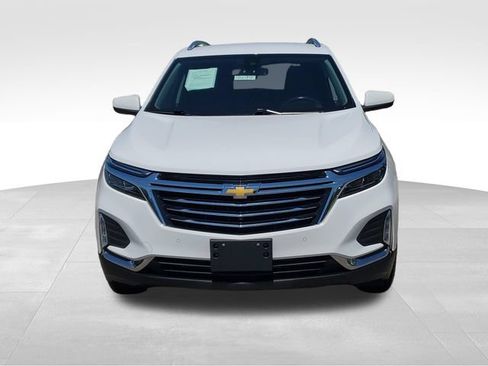 Used 2022 Chevrolet Equinox Premier AWD/4WD image 2