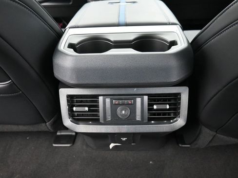 New 2025 Ford F350 Platinum image 29