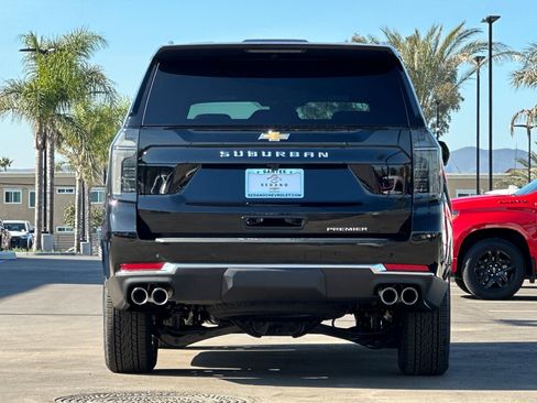 New 2026 Chevrolet Suburban Premier image 5