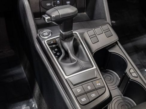 Certified 2026 Kia Sportage LX FWD image 19