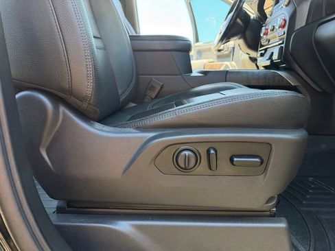 Used 2020 GMC Sierra 1500 Denali w/ Technology Package AWD/4WD image 24